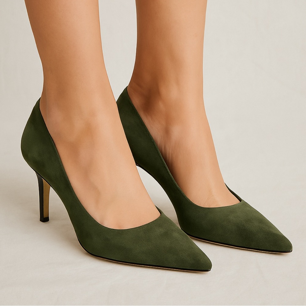 Kiki Price Olive Green Suede Heels NWT – women’s Size EU 40.5 / US 10.5 (P6)✨